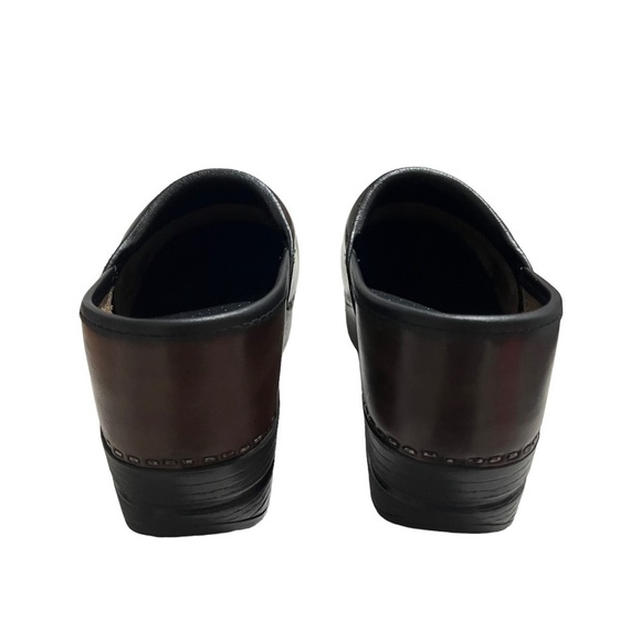 Dansko Professional Leather Clog Brown Size 37 Reinforced Toe - Picture 5 of 10